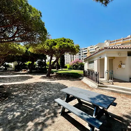 - T3 - & Port A 2 Pas! Apartament