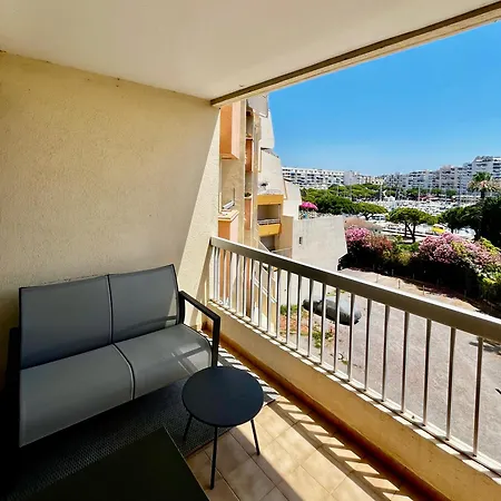 - T3 - & Port A 2 Pas! Apartament *