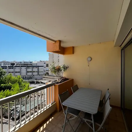 - T3 - & Port A 2 Pas! Apartment *